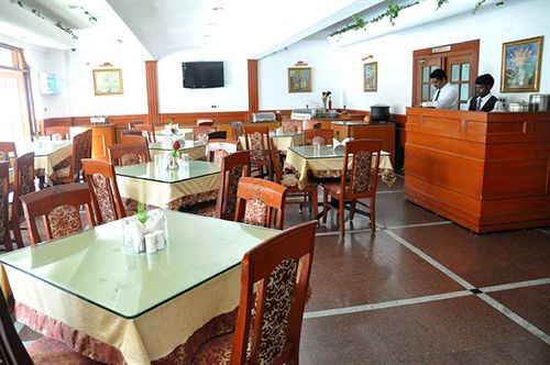 Hotel Jc Residency 5