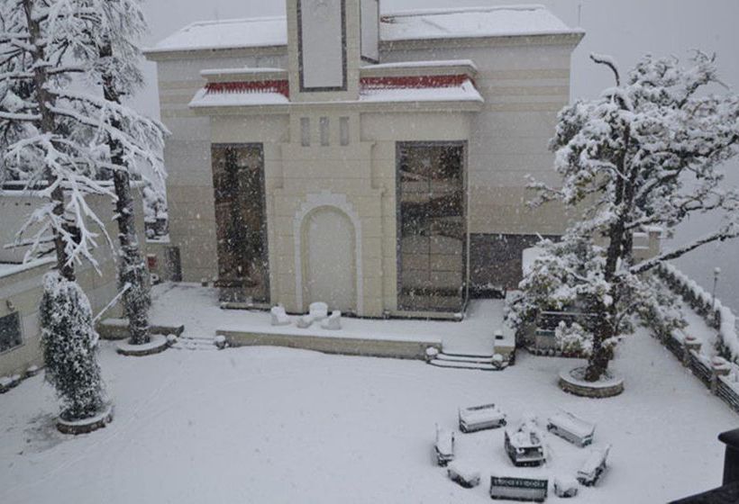 Royal Orchid Fort Resort 10