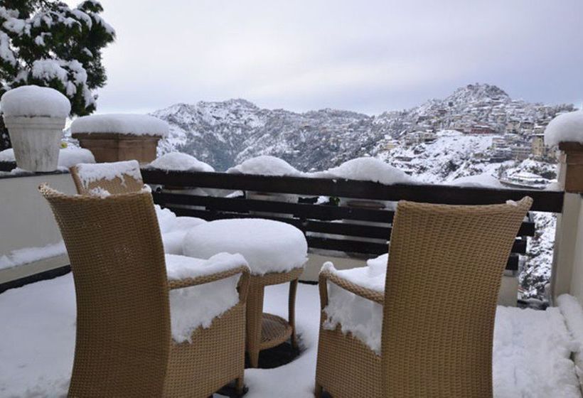 Royal Orchid Fort Resort 18