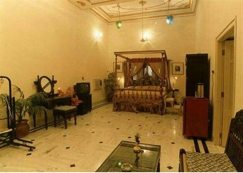 Hotel Basant Vihar Palace 2