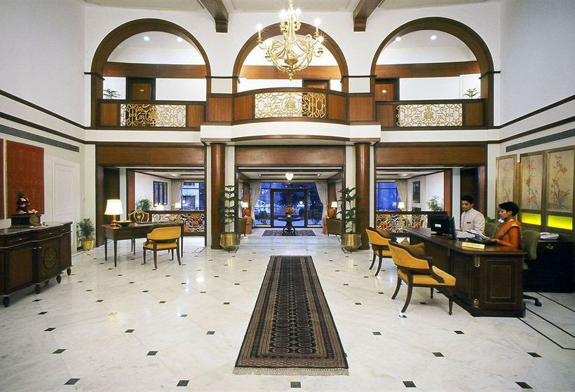 Hotel Manu Maharani 12