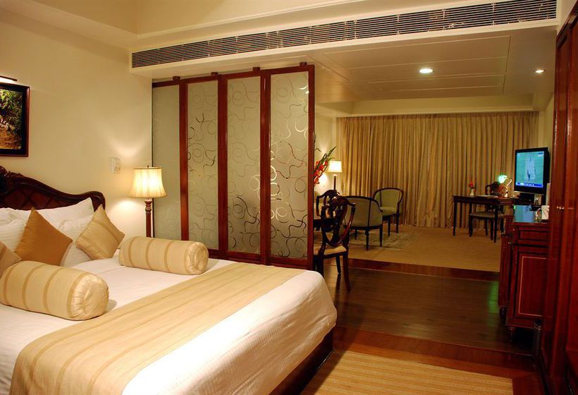 Hotel Manu Maharani 18