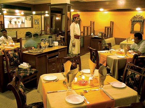 Hotel Crown Palace 6