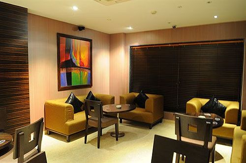 Hotel The Grand Solitaire 11