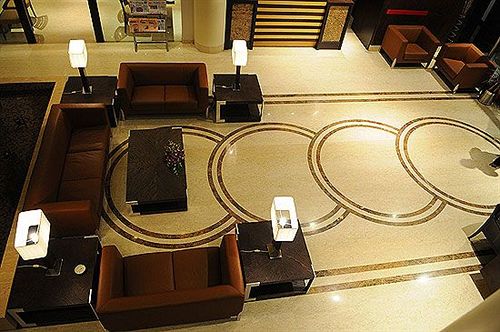 Hotel The Grand Solitaire 7