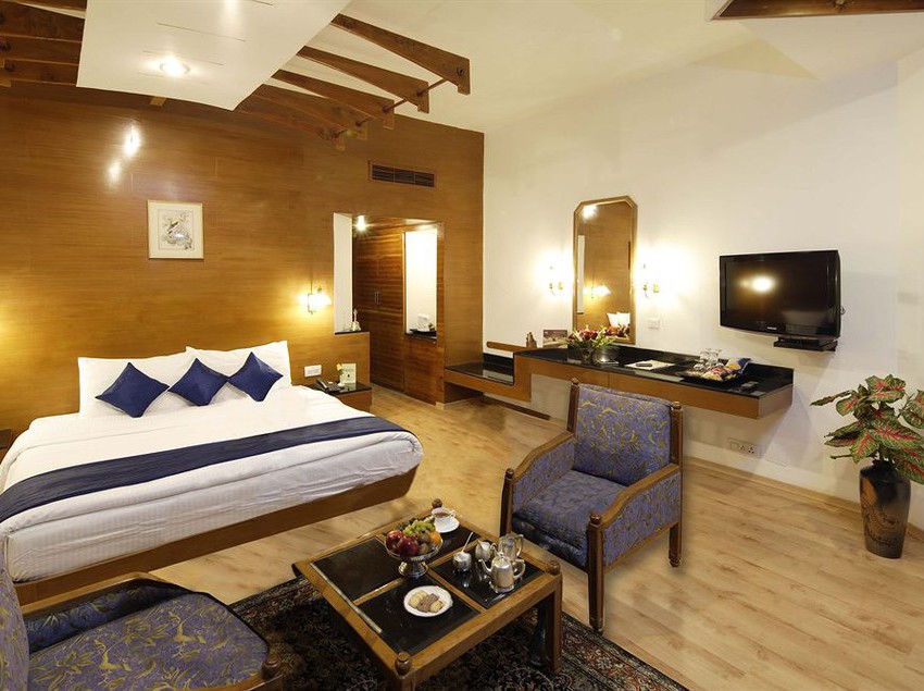 Resort Manu Allaya 11