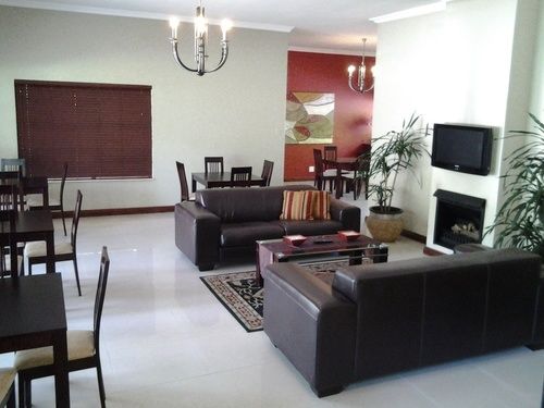 Pensione Belmont Guesthouse 16