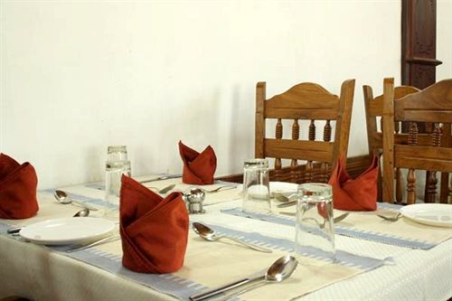 Hotel Hill View Munnar 10