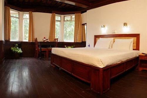 Hotel Hill View Munnar 16