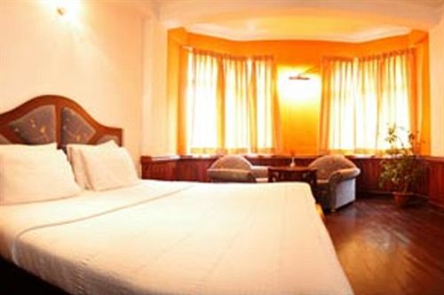 Hotel Hill View Munnar 17