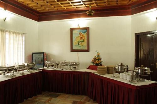 Hotel Hill View Munnar 20