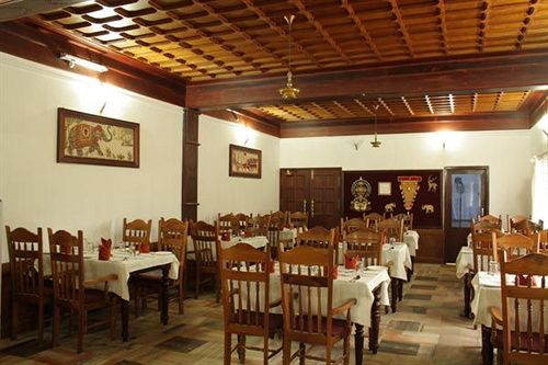 Hotel Hill View Munnar 7