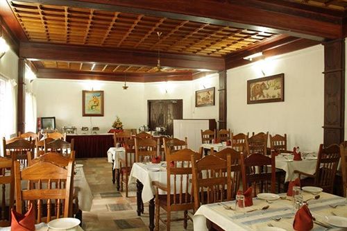 Hotel Hill View Munnar 9