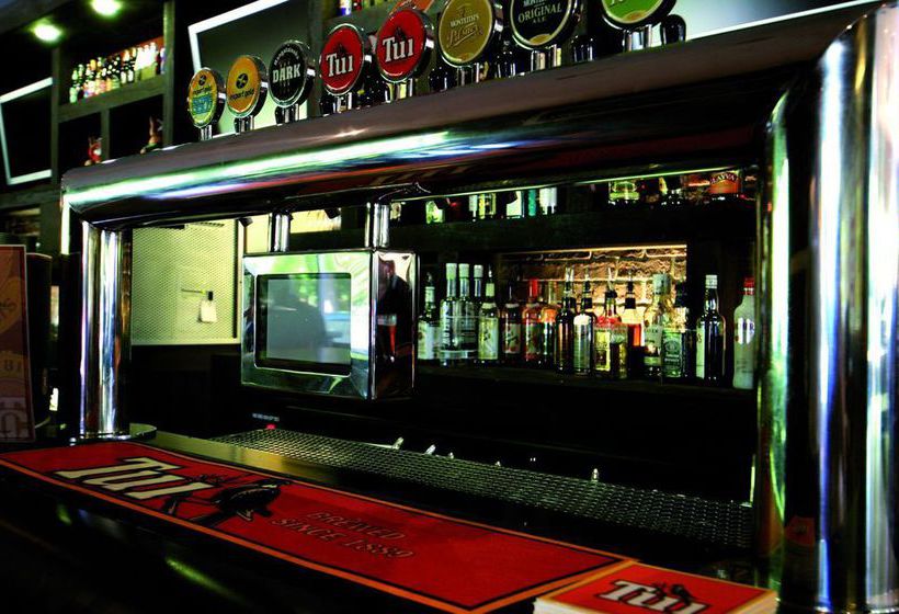 Hotel Parkview On Hagley South Island