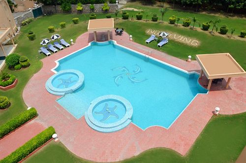 The Gold Palace & Resorts 12