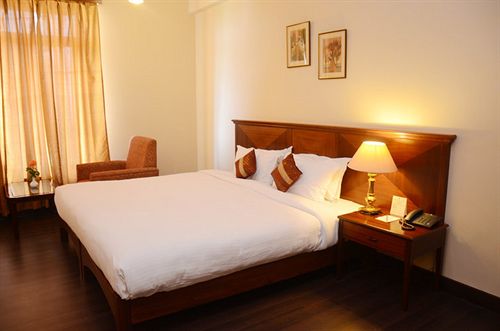 The Gold Palace & Resorts 18