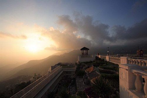 Hotel Jaypee Residency Manor 12