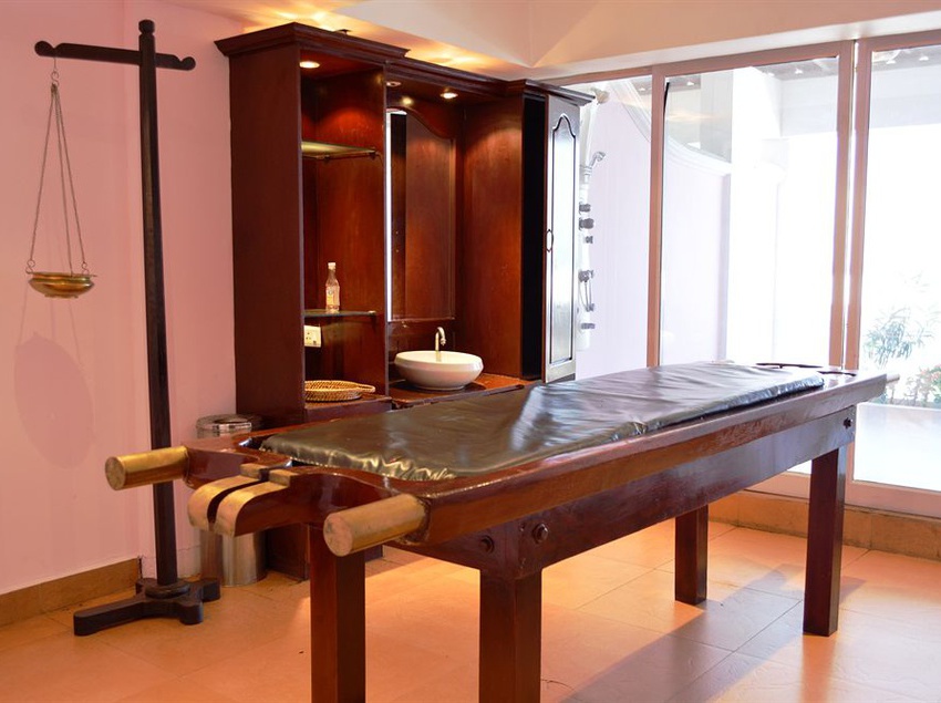 The Quilon Beach Hotel & Convention Center 6