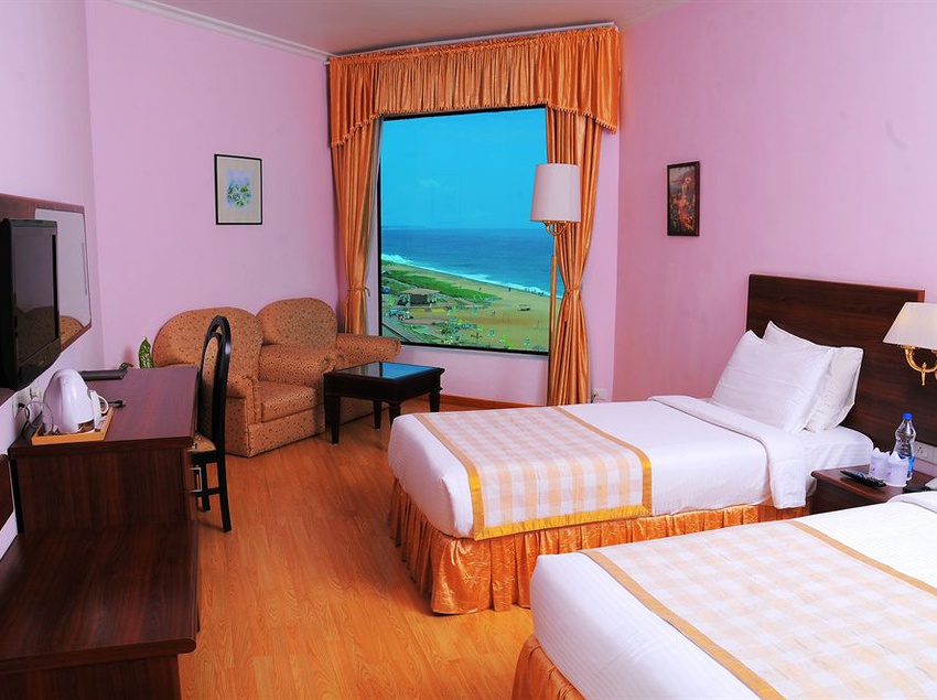 The Quilon Beach Hotel & Convention Center 7