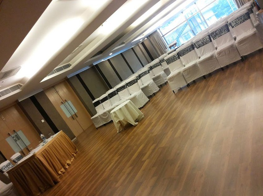 Hotel Katriya De Royal 1