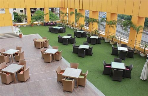 Hotel Katriya De Royal 18