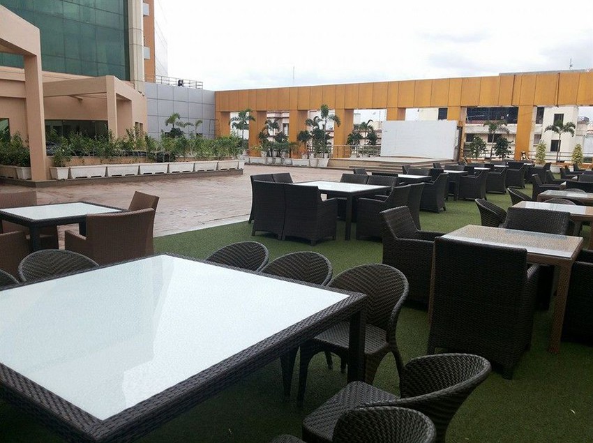 Hotel Katriya De Royal 5