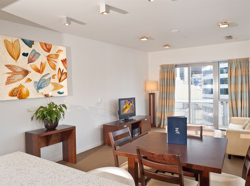 Hotel Village Accommodation - Boulcott Suites 2