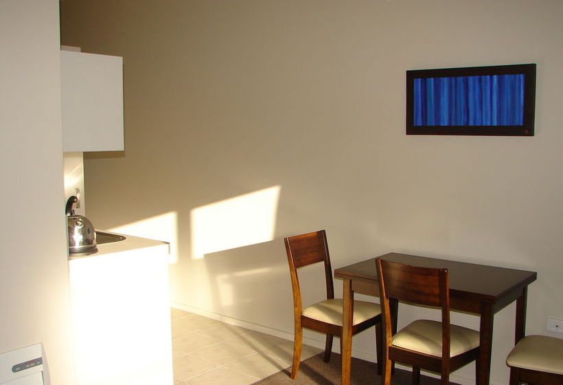 Motel Alpine Lake Motor Lodge 8