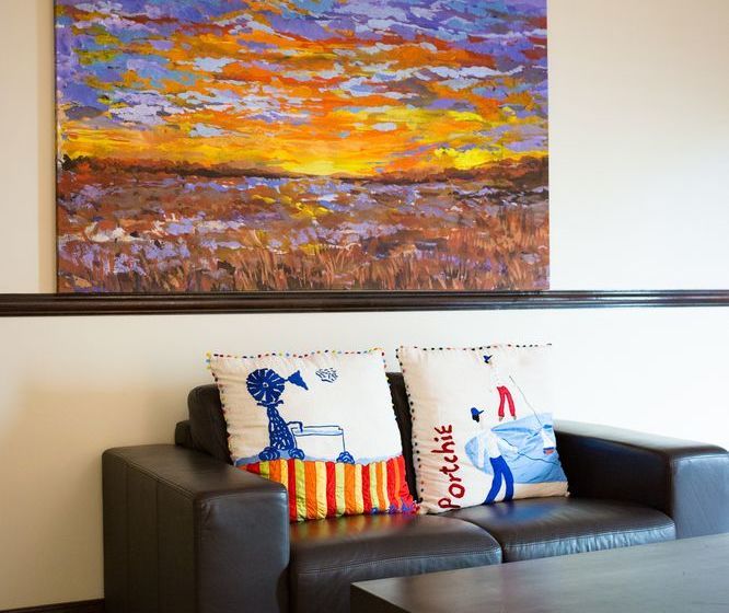 Sandton Lodge Inanda 18