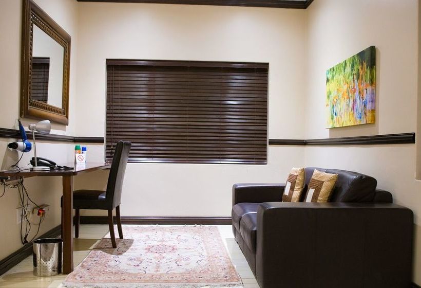 Sandton Lodge Inanda 19