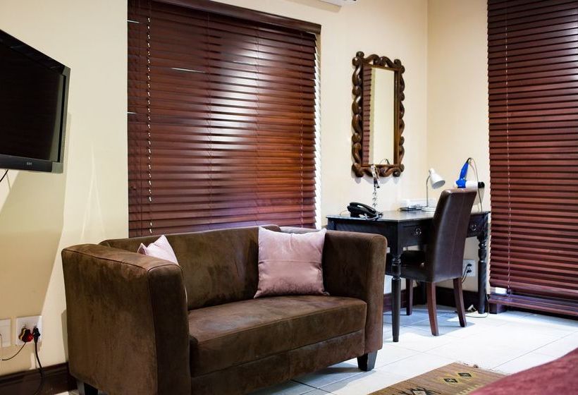 Sandton Lodge Inanda 20