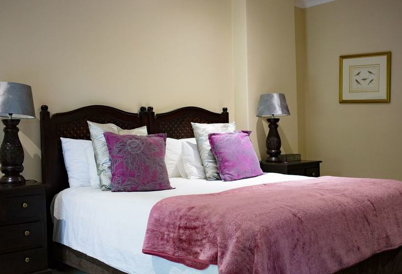 Sandton Lodge Inanda 6