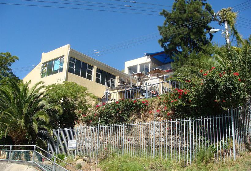 Signal Hill Lodge 12