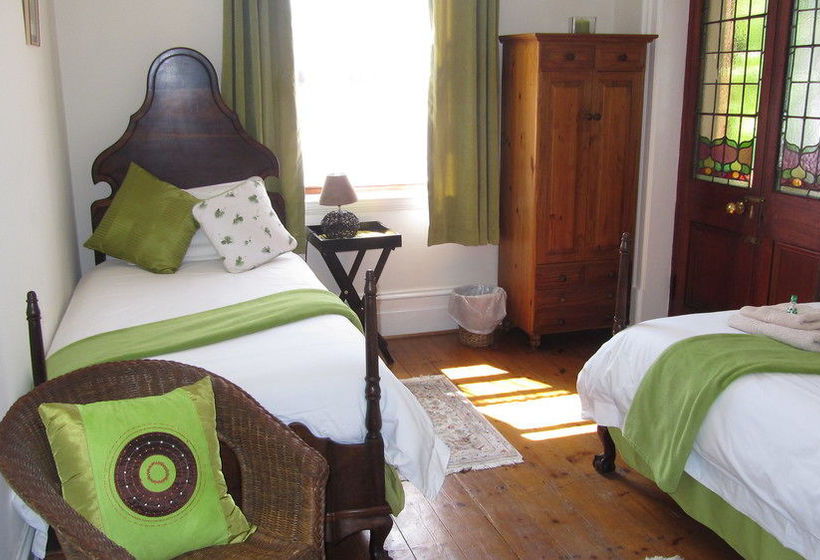 Pensión Carmichael Guesthouse 20