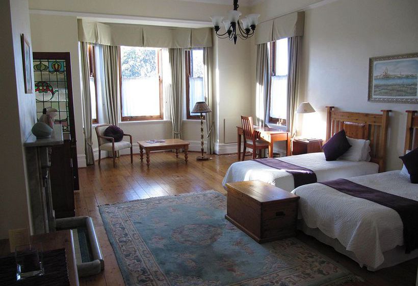 Pensión Carmichael Guesthouse 6