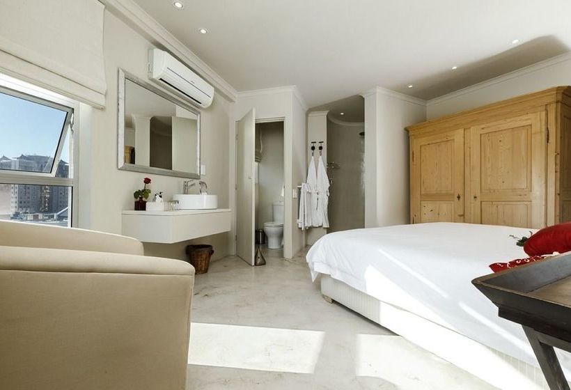 Hotel Rouge On Rose Boutique 12