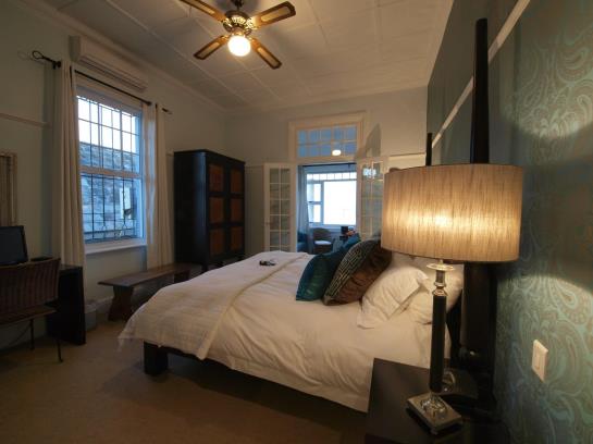 Pension Kingslyn Guesthouse 1