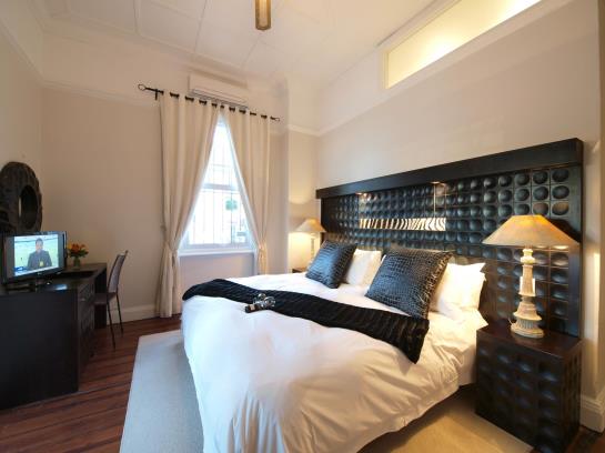 Pension Kingslyn Guesthouse 8