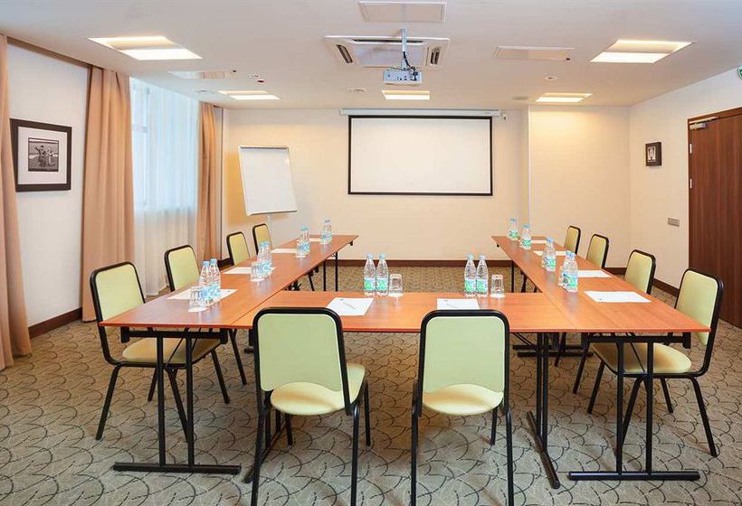 Hotel Hampton By Hilton Samara 18