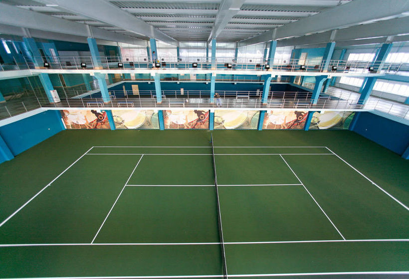 Hotel Ryan Johnson 17