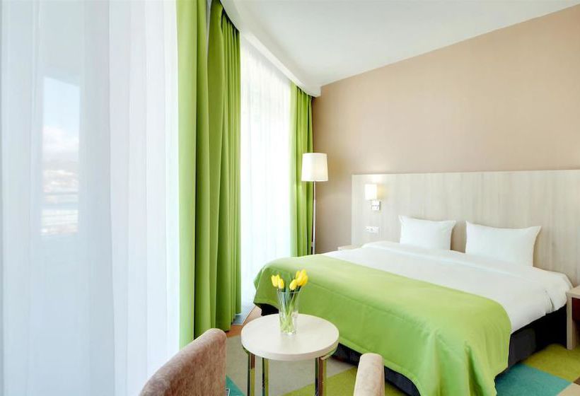 Hotel Tulip Inn Omega Sochi 6