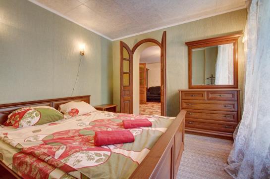 Stn Apartments On Malaya Morskaya 13