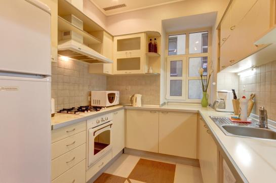 Stn Apartments On Malaya Morskaya 15