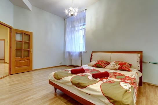 Stn Apartments On Malaya Morskaya 20