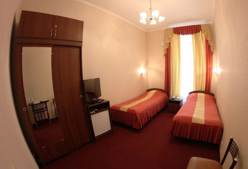 Hotel Royal Antares 11