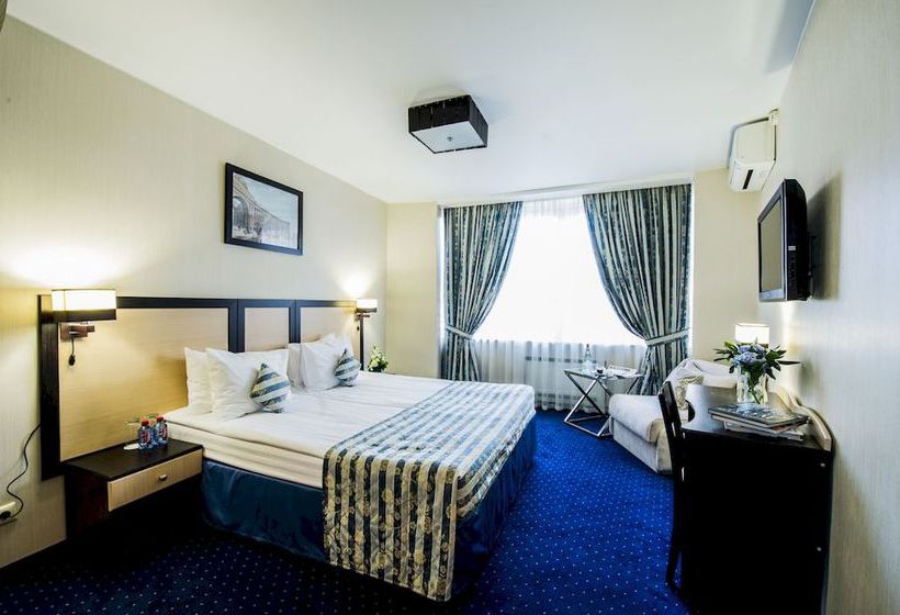 Hotel Statskij Sovetnik 17