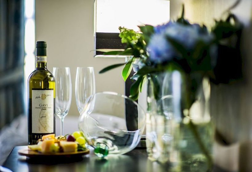 Hotel Statskij Sovetnik 18