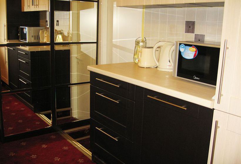 Hotel Altburg On Grechesky 10