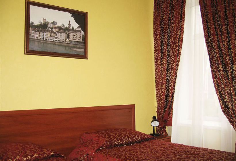 Hotel Altburg On Grechesky 2