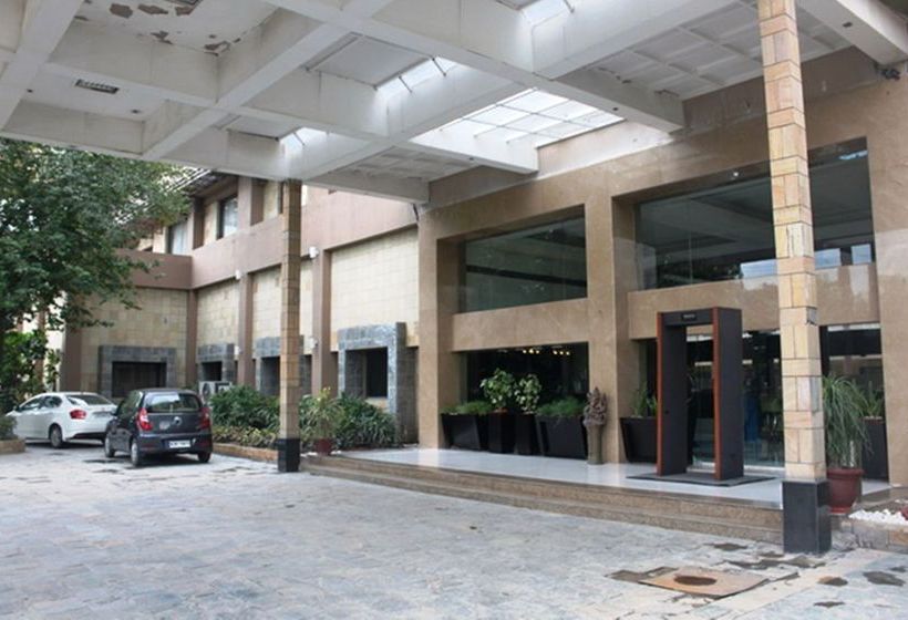 Hotel Jukaso It Suites 9